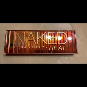 Urban Decay Naked Heat